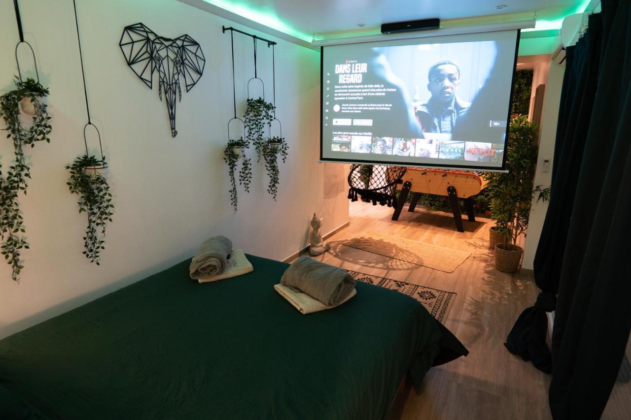 Capsule Thailande I Sauna I Balneo I Console I Jeux En Bois I Cinema I Cour Interieure Trith-Saint-Leger Ngoại thất bức ảnh